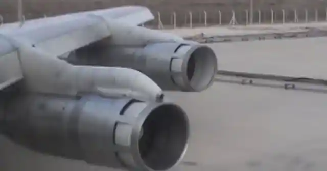 A Boeing 707 jet engine was used to create wind on set