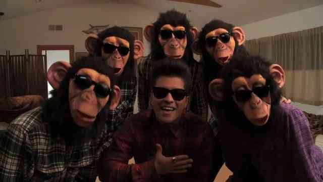 Bruno Mars – The Lazy Song