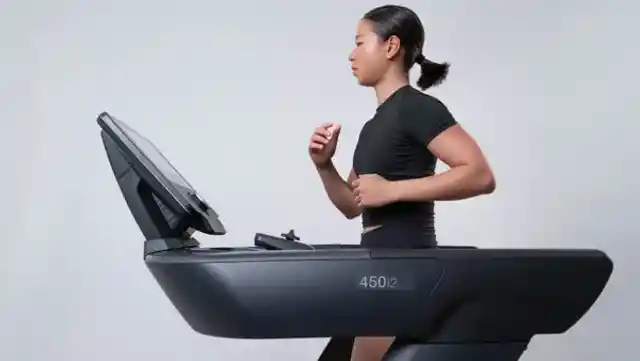 Running on a treadmill isn’t better for your knees