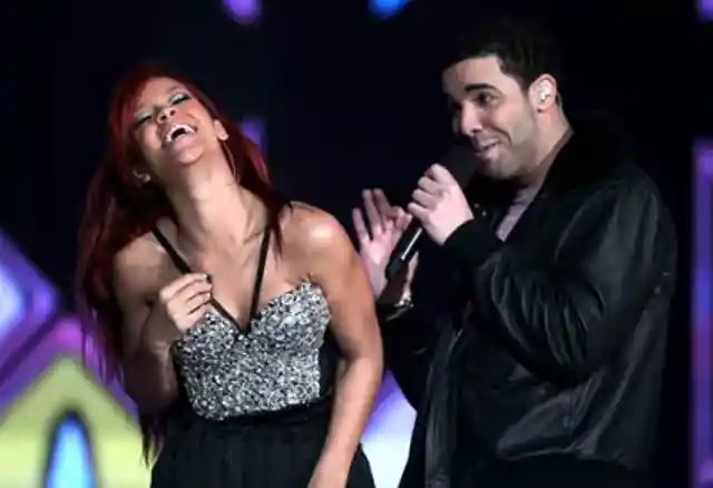 Drake booked out an aquarium for Rihanna