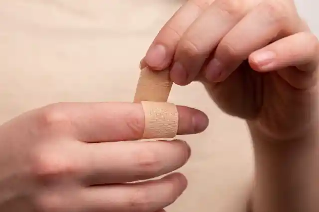 Using hydrogen peroxide on wounds