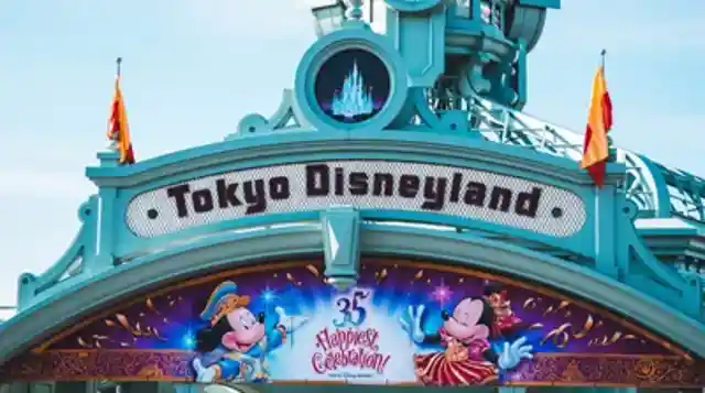 Tokyo Disneyland – Maihama, Japan