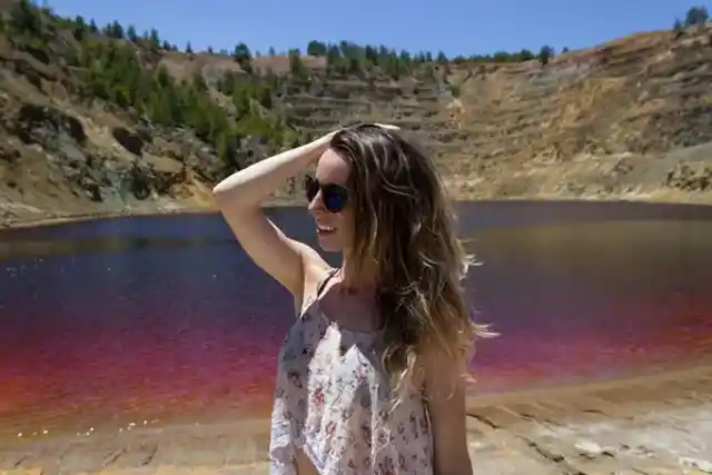 A red lake of death
