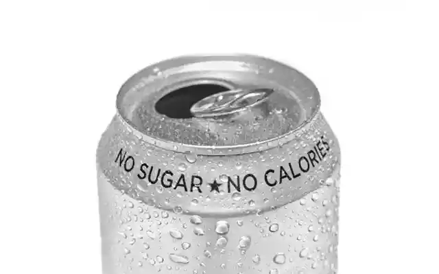 Drinking sugar-free drinks