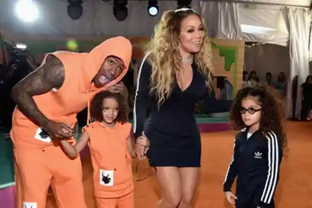 Nick Cannon proposed to Mariah Carey with a huge diamond in a Ring Pop wrapper