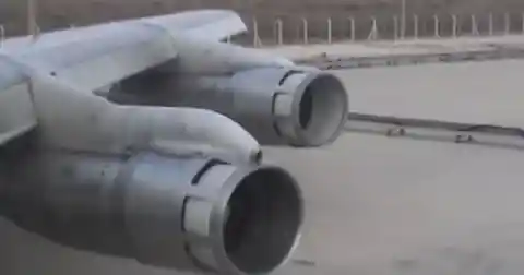 A Boeing 707 jet engine was used to create wind on set