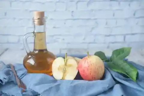 The Apple Cider Vinegar Diet<br/>