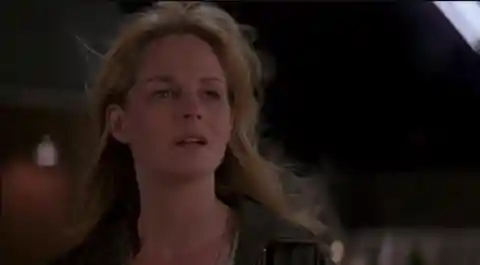 Helen Hunt may have been concussed after hitting her head in a driving scene