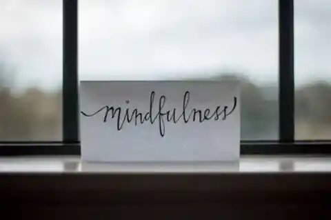 It can lead to mindfulness and presence