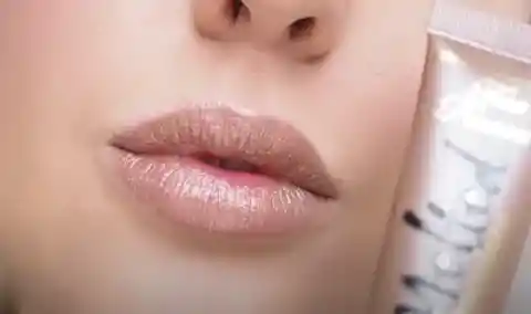 Frosty lipstick