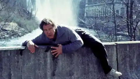 Harrison Ford tore ligaments in his leg on The Fugitive